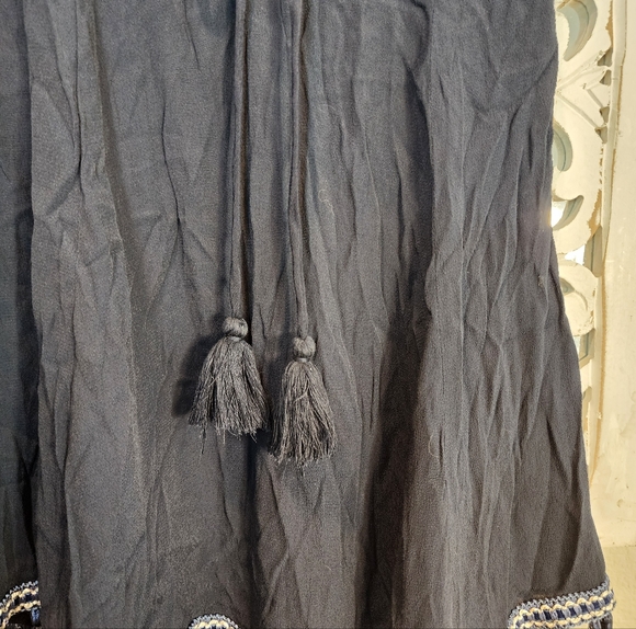 TULAROSA TALLULAH KEYHOLE BLUE TASSEL DRESS NWT SIZE MEDIUM - Picture 12 of 15